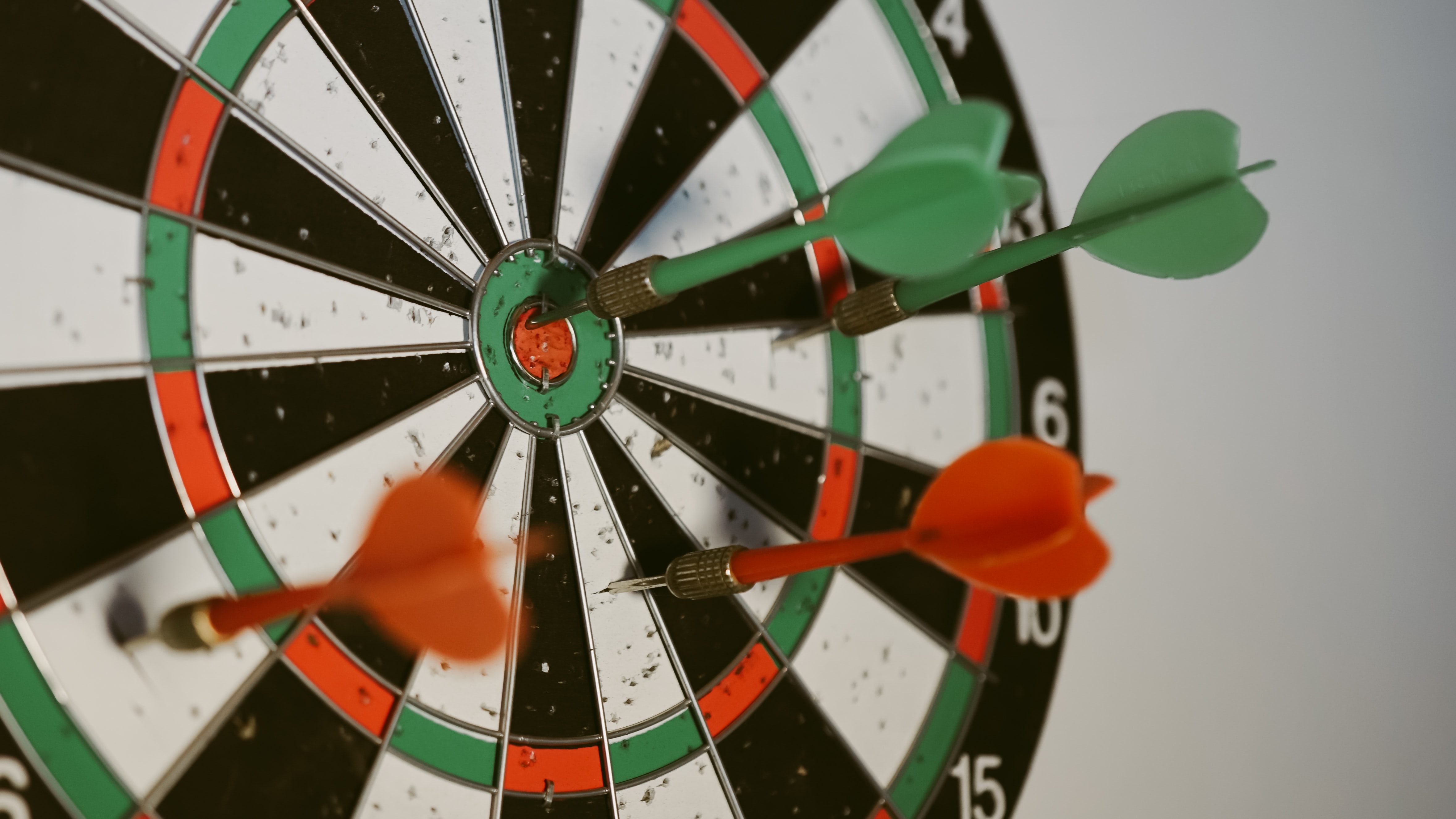 arrows on a dart board